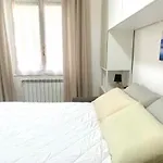 D.s House Mare & Sentieri Apartment *