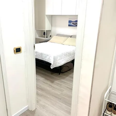 Апартаменти D.s House Mare & Sentieri *